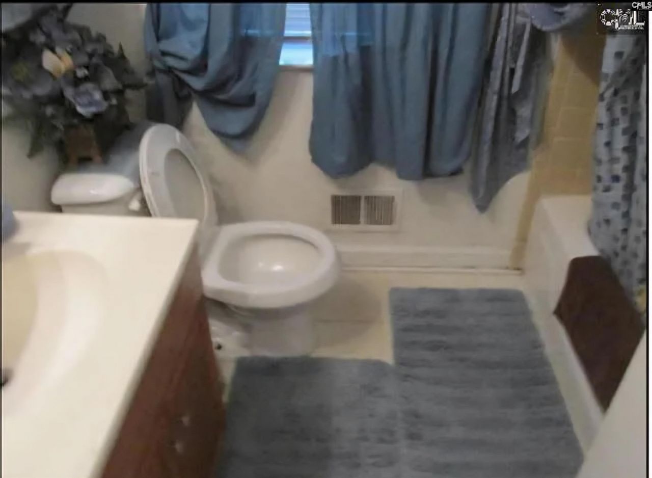 4225 Camino Court Photo 6