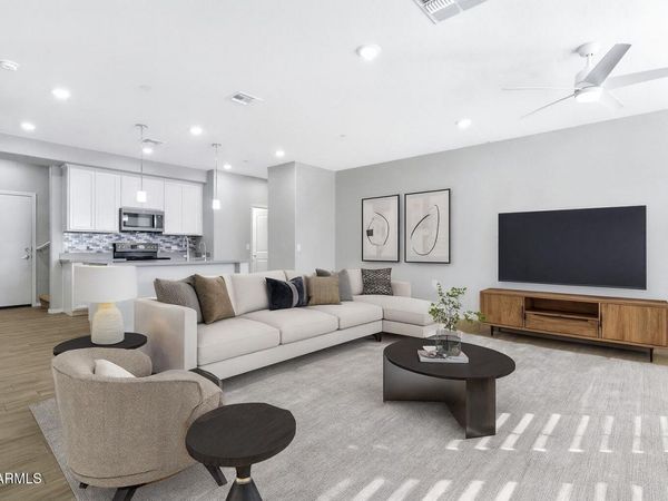 1959 E HAMPTON Lane, Unit 102, Gilbert, AZ 85295