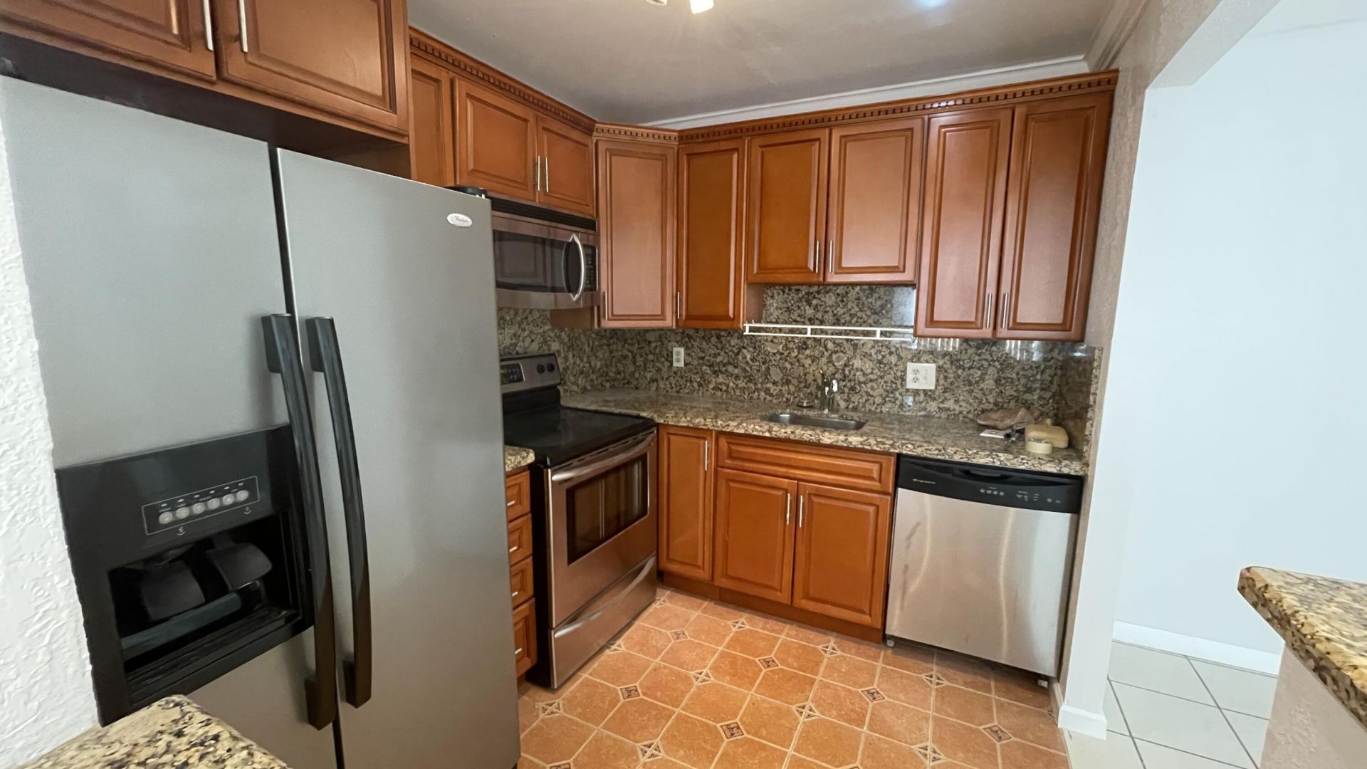166 Valencia G, Delray Beach, FL 33446 Photo