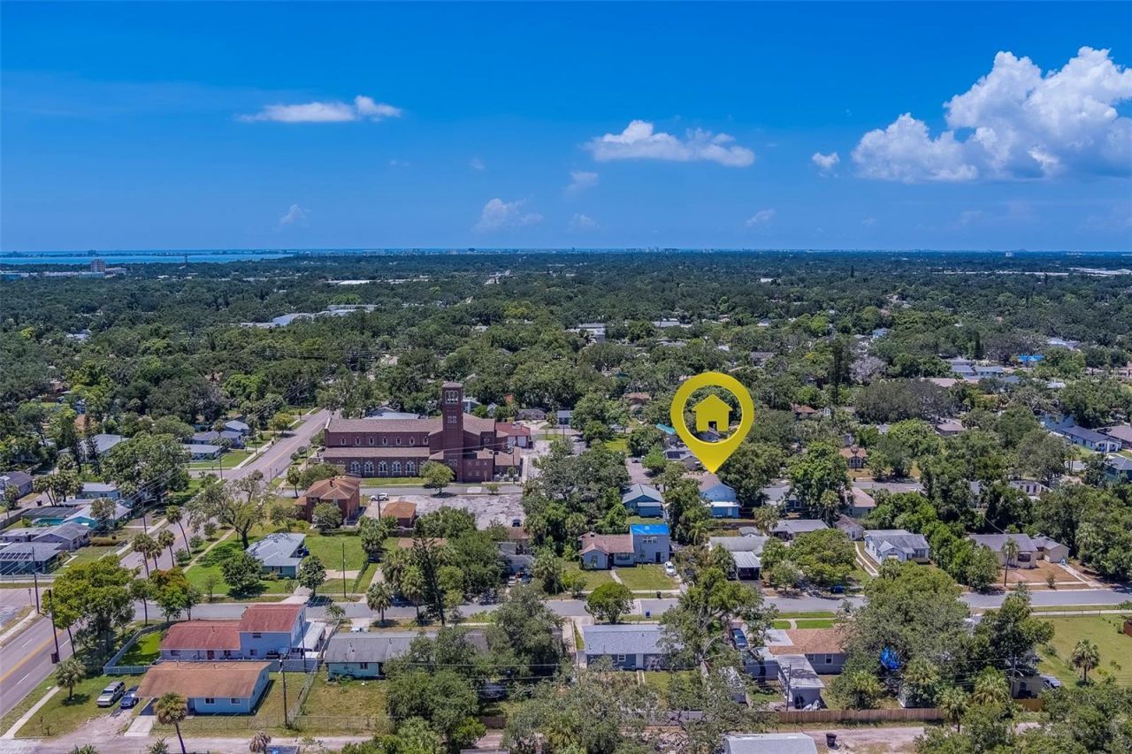 2044 21st Street S, Saint Petersburg, FL 33712 Photo