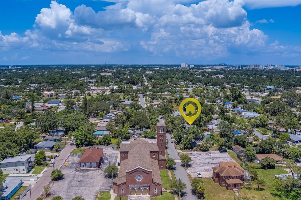 2044 21st Street S, Saint Petersburg, FL 33712 Photo