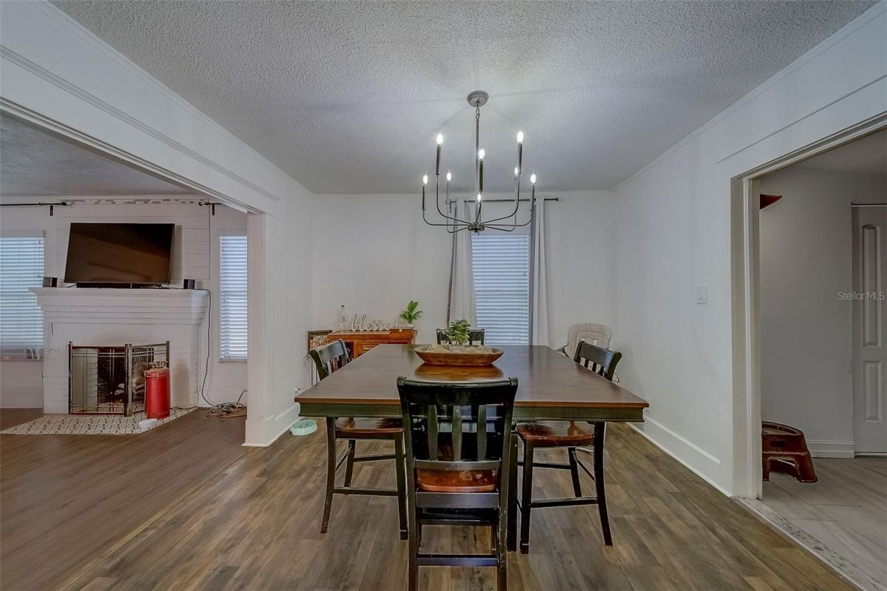 2044 21st Street S, Saint Petersburg, FL 33712 Photo