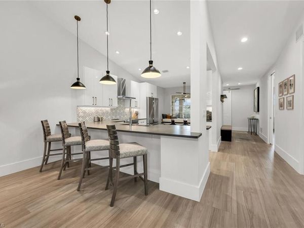 1540 Blue Point AVE, Unit 201, NAPLES, FL 34102