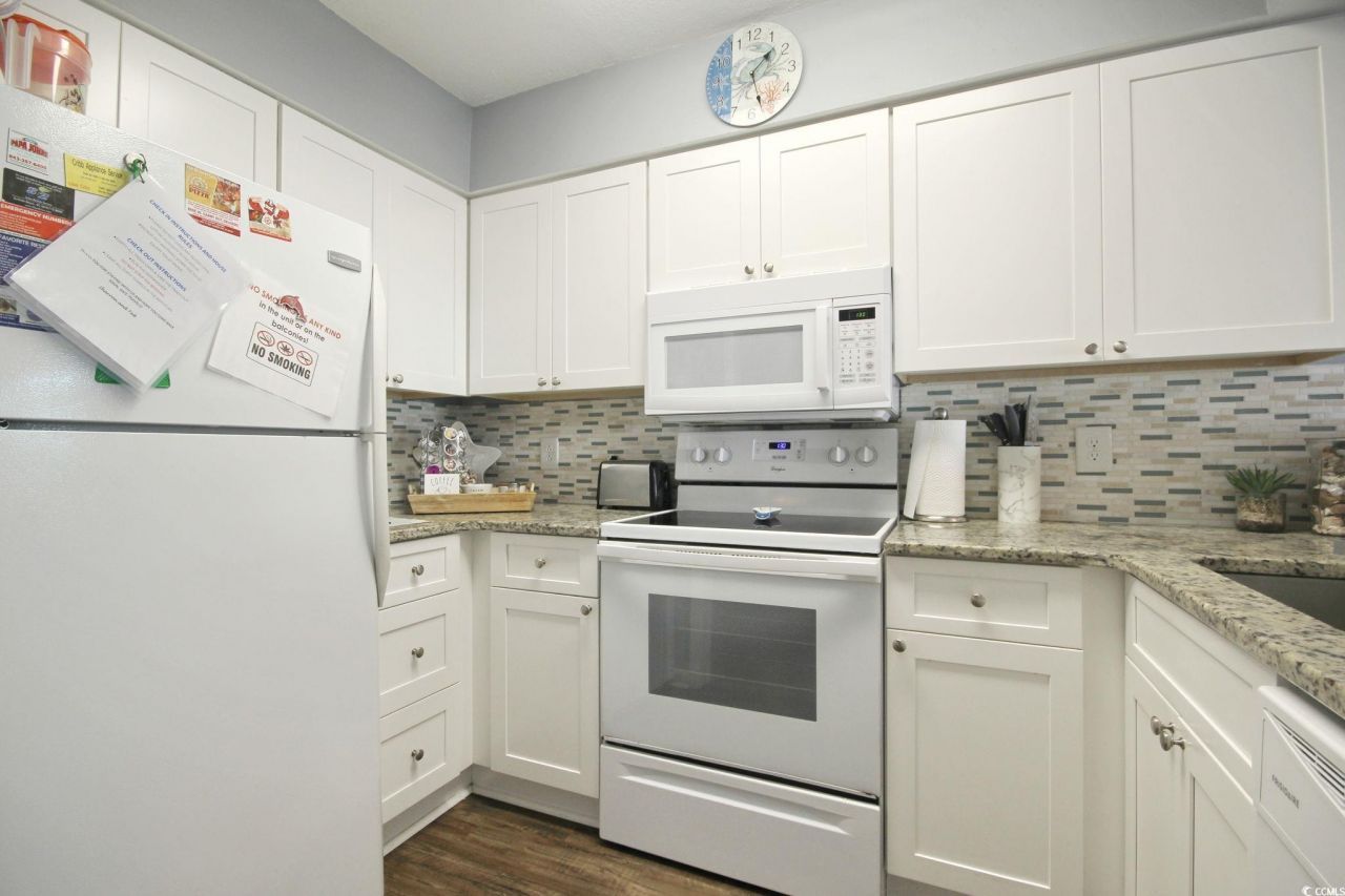 1113 S Ocean Blvd. Photo 9