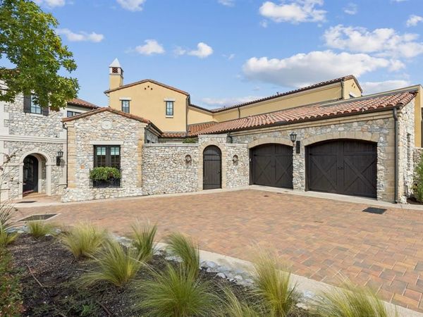 10 Comillas Drive, Westlake, TX 76262