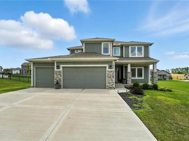 11415 Orchard Drive, Kearney, MO 64060