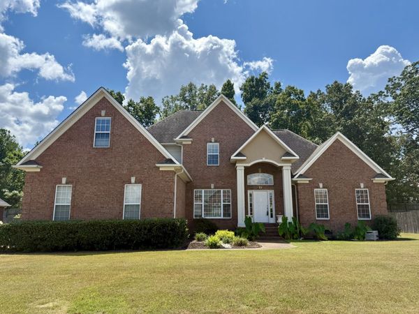 28 Beckford Cv, Jackson, TN 38305