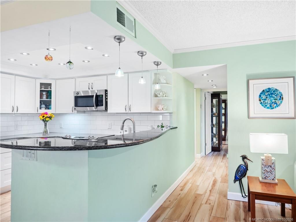 950 S Kanner Highway, Unit 101, Stuart, FL 34994 Photo