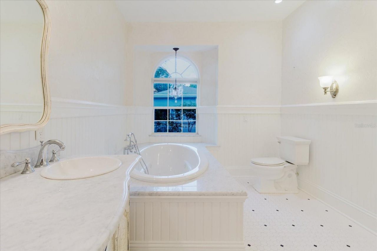 5455 Lake Le Clare Road, Lutz, FL 33558 Photo