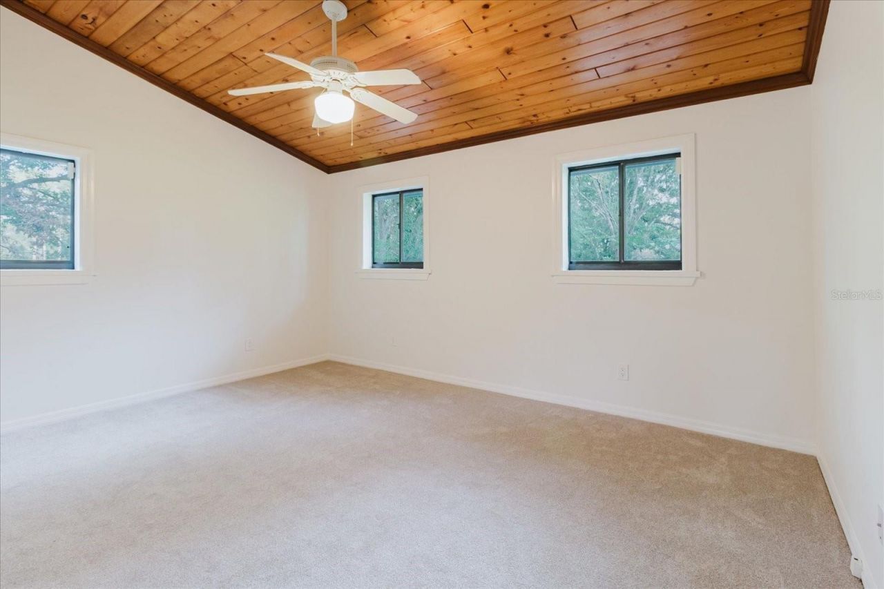 5455 Lake Le Clare Road, Lutz, FL 33558 Photo