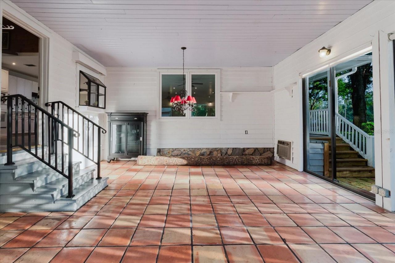 5455 Lake Le Clare Road, Lutz, FL 33558 Photo