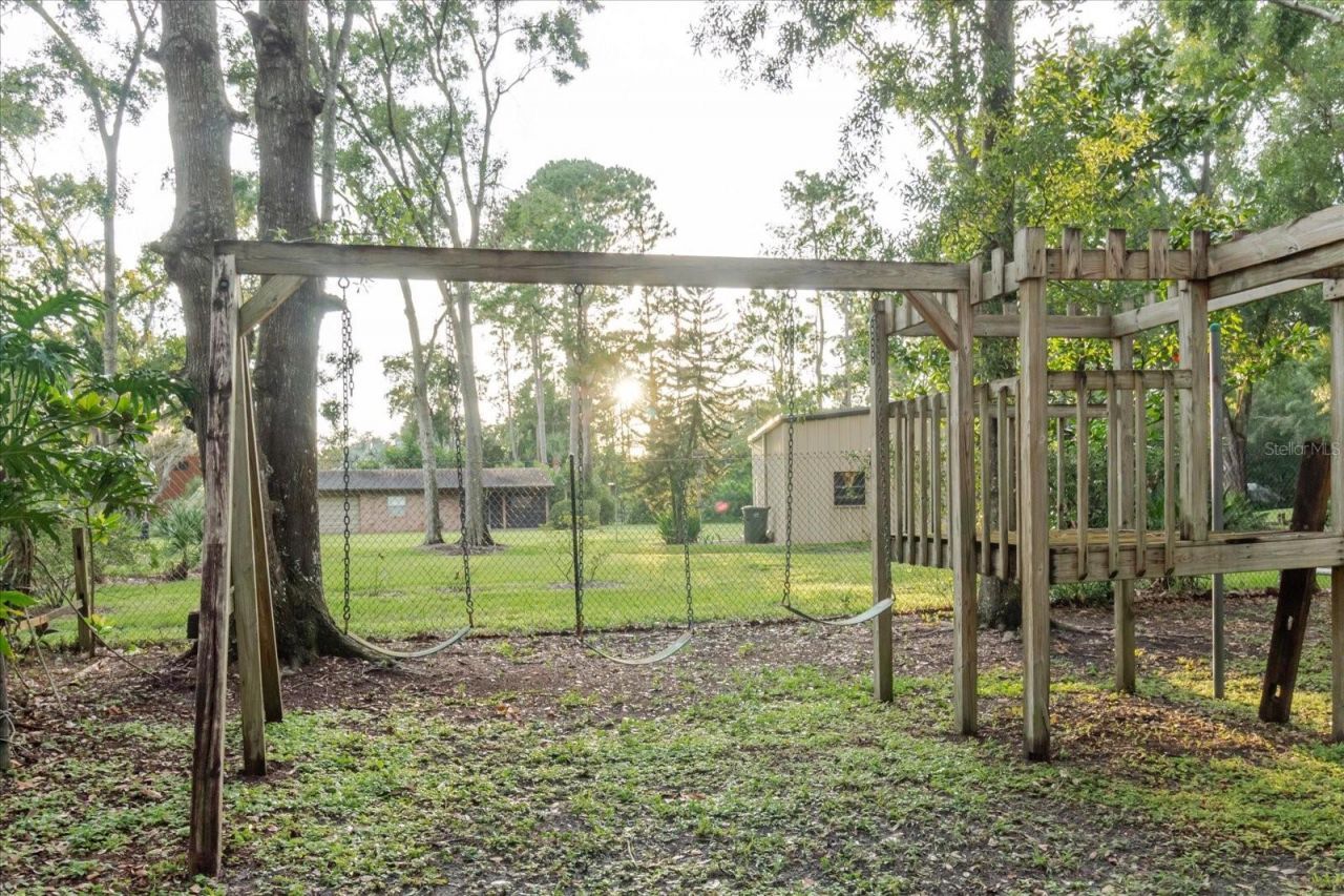 5455 Lake Le Clare Road, Lutz, FL 33558 Photo