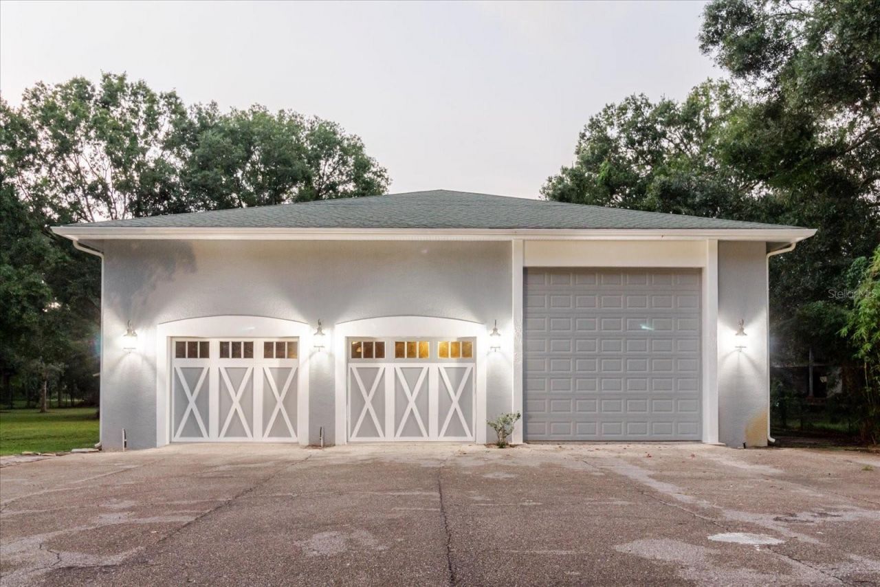 5455 Lake Le Clare Road, Lutz, FL 33558 Photo