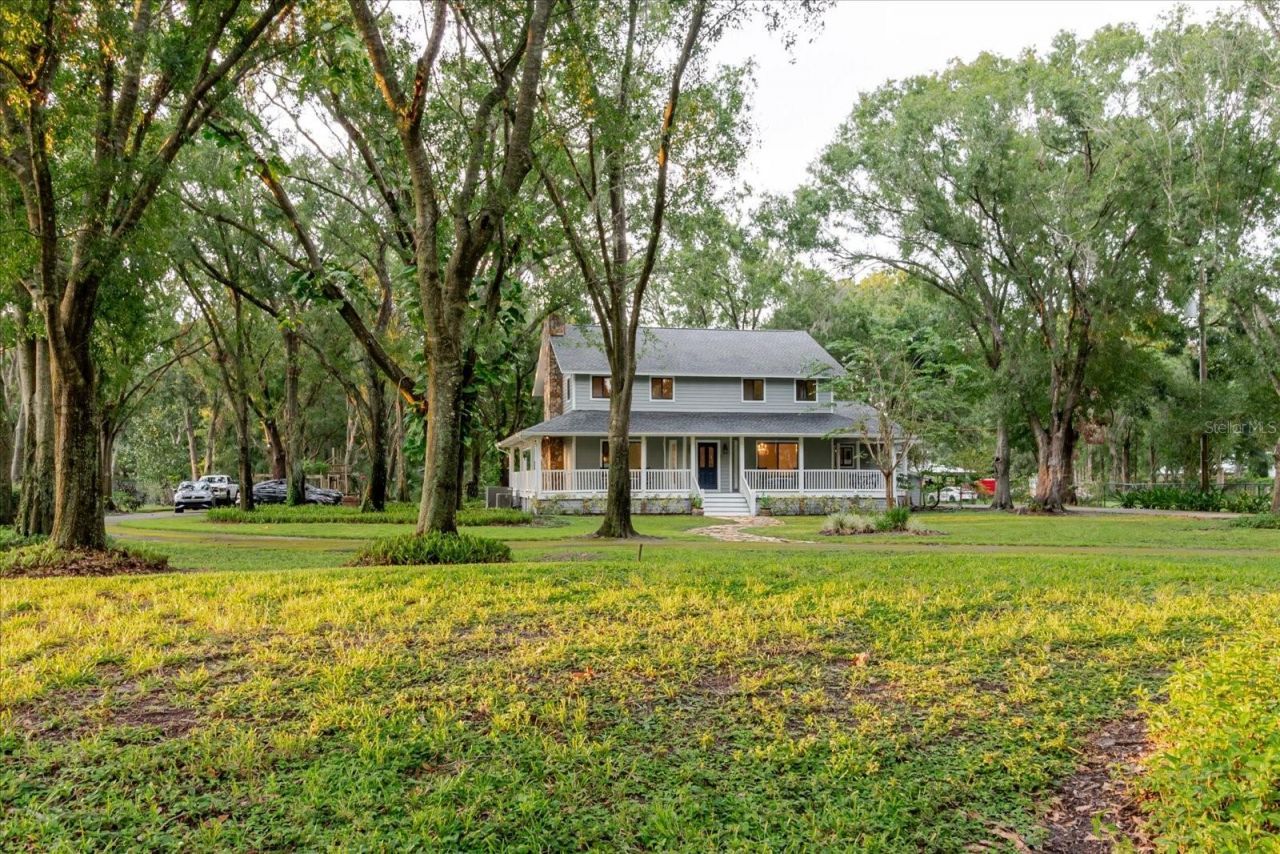 5455 Lake Le Clare Road, Lutz, FL 33558 Photo