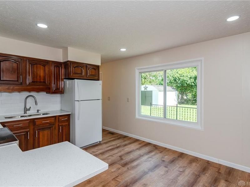 842 Edgewick Road, New Carlisle, OH 45344 Photo 10