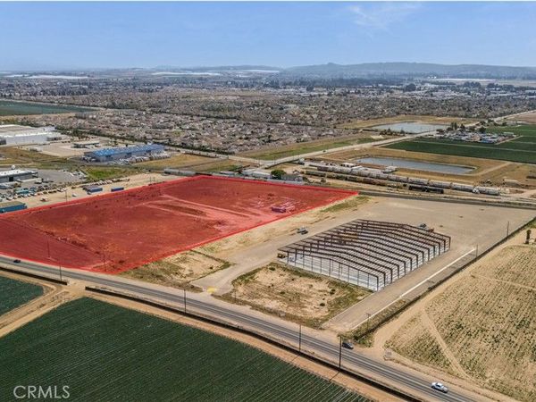 1550 W Stowell Road, Santa Maria, CA 93458