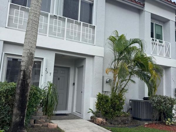 757 NW 208th Drive, Pembroke Pines, FL 33029