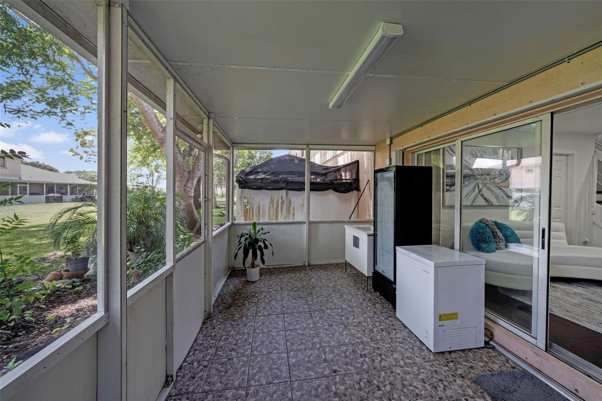 757 NW 208th Drive, Pembroke Pines, FL 33029 Photo
