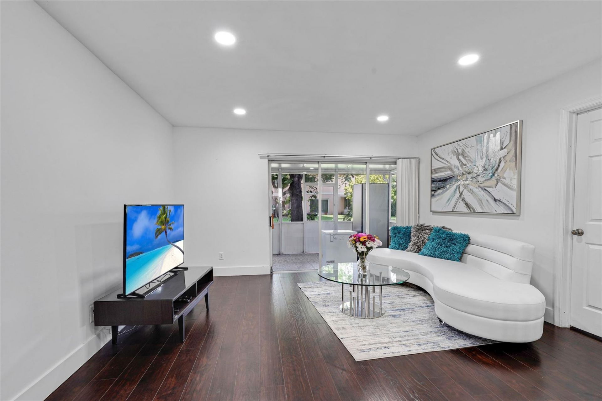 757 NW 208th Drive, Pembroke Pines, FL 33029 Photo