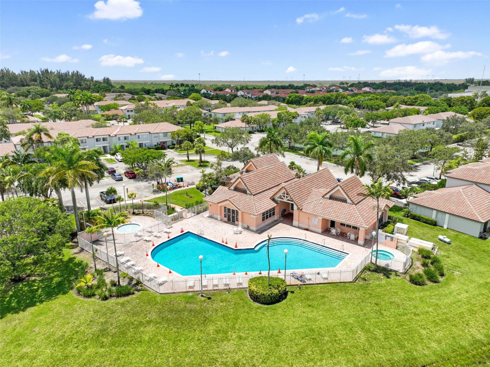 757 NW 208th Drive, Pembroke Pines, FL 33029 Photo