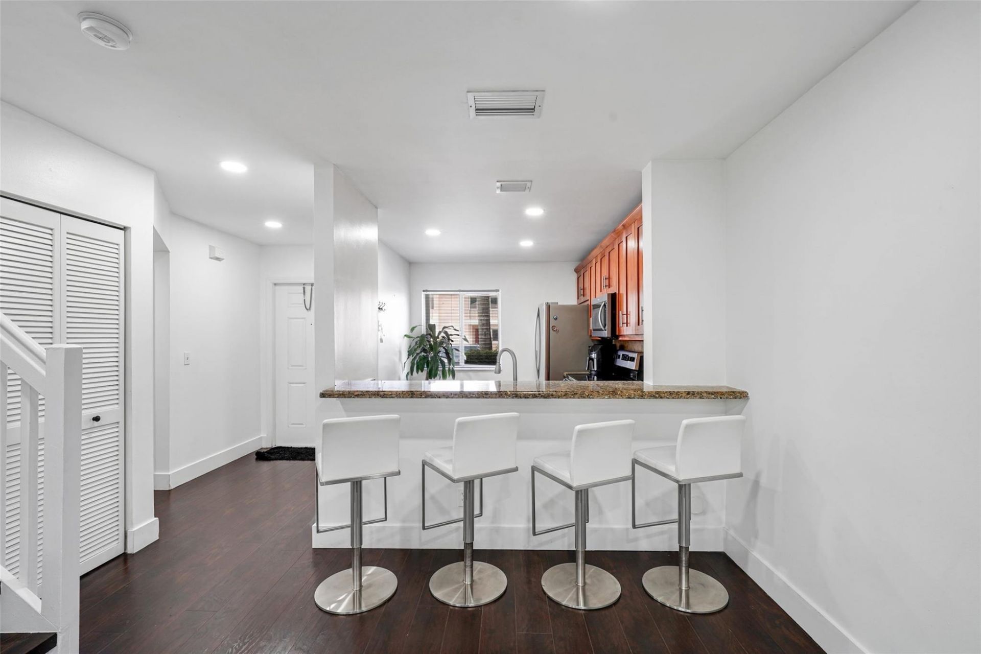 757 NW 208th Drive, Pembroke Pines, FL 33029 Photo