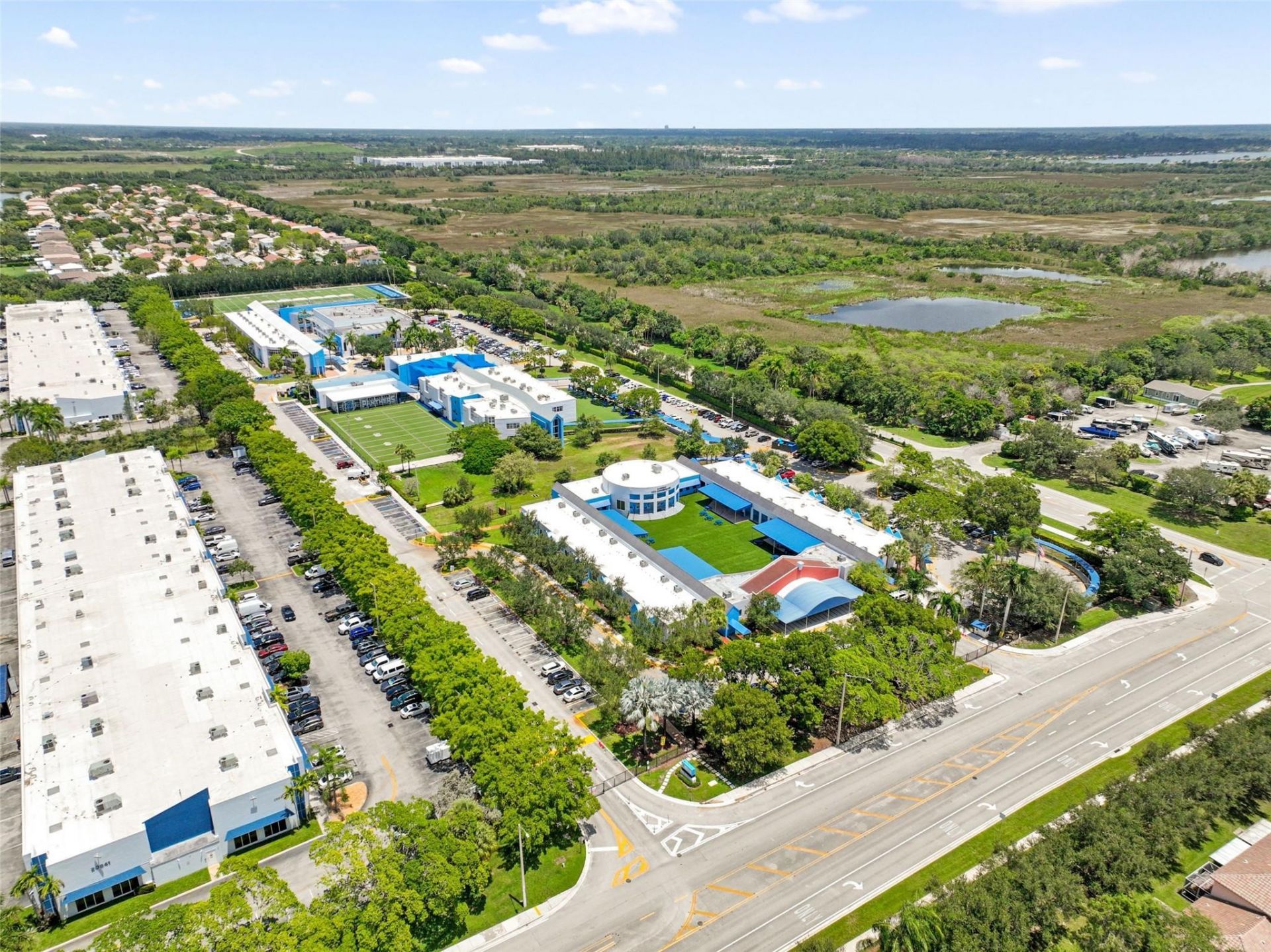 757 NW 208th Drive, Pembroke Pines, FL 33029 Photo