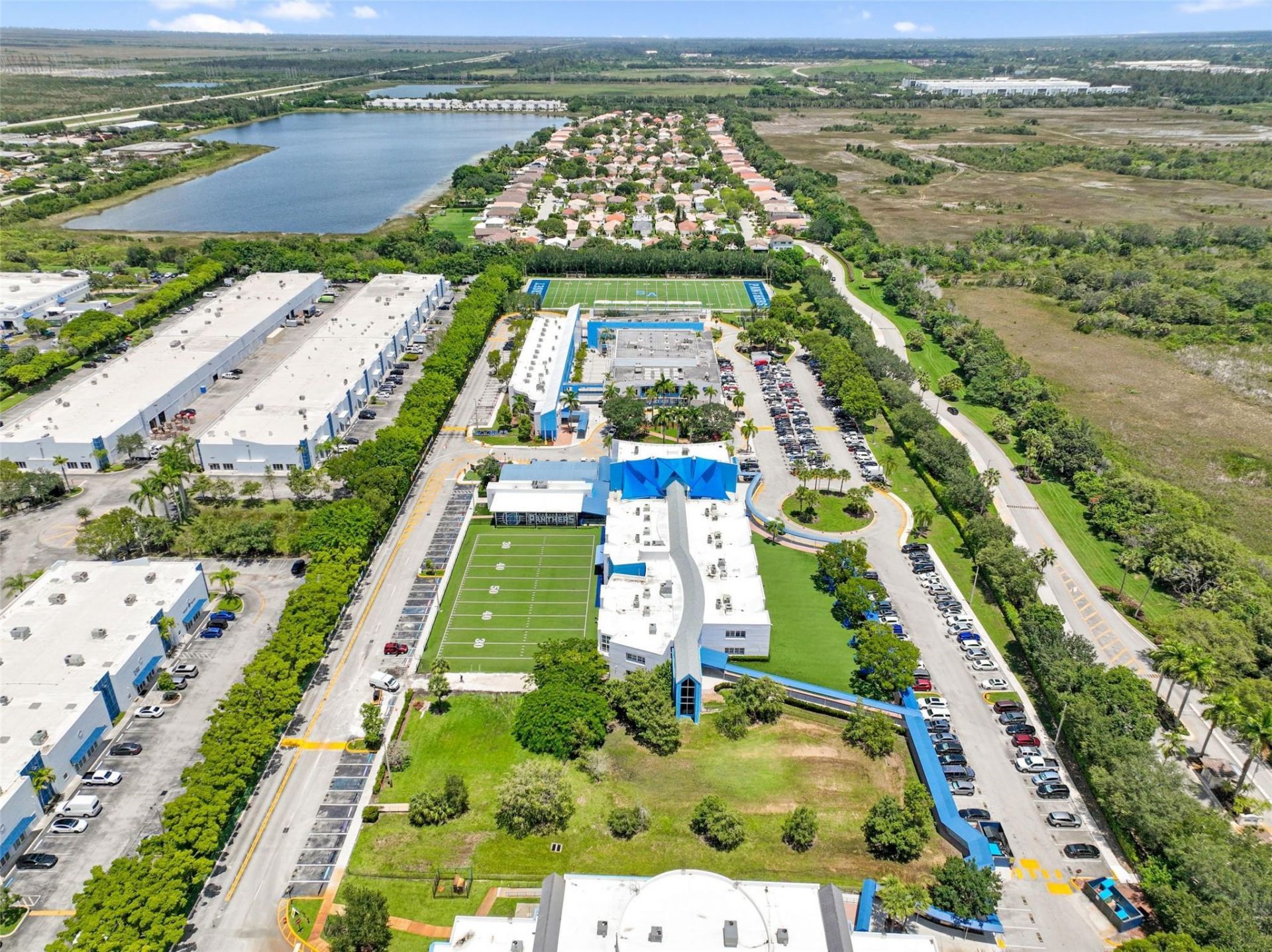 757 NW 208th Drive, Pembroke Pines, FL 33029 Photo