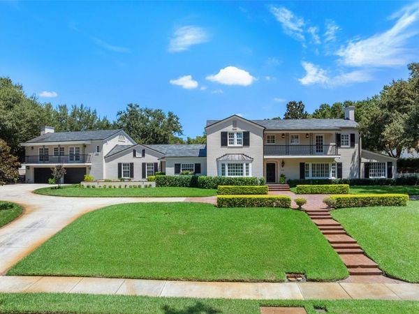 811 N LAKE ADAIR BOULEVARD, ORLANDO, FL 32804