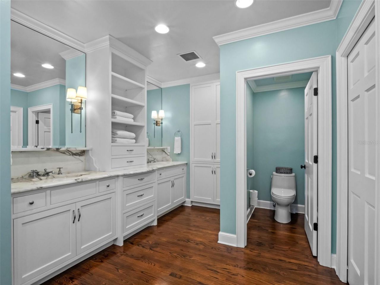 811 N Lake Adair Boulevard, Orlando, FL 32804 Photo