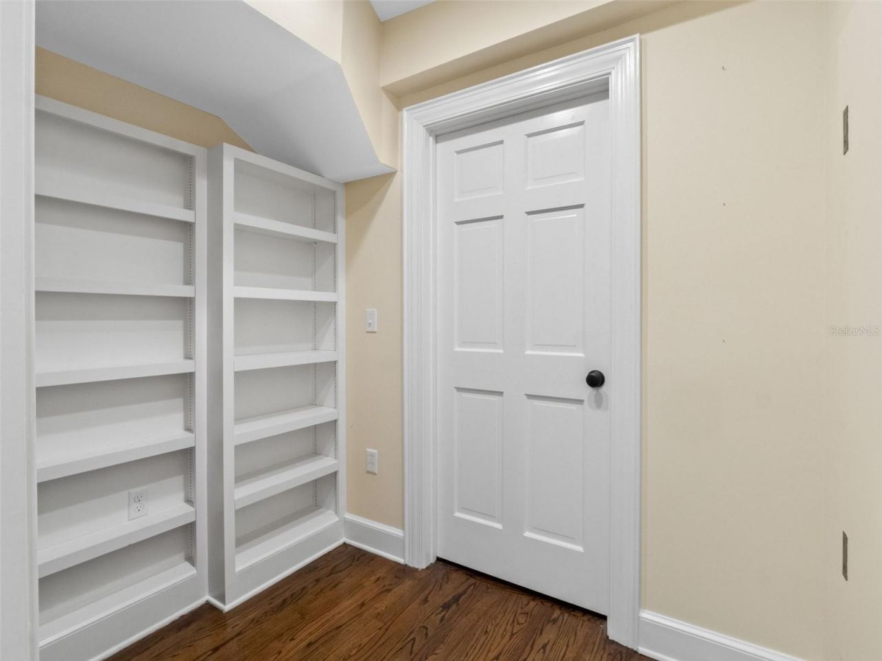 811 N Lake Adair Boulevard, Orlando, FL 32804 Photo