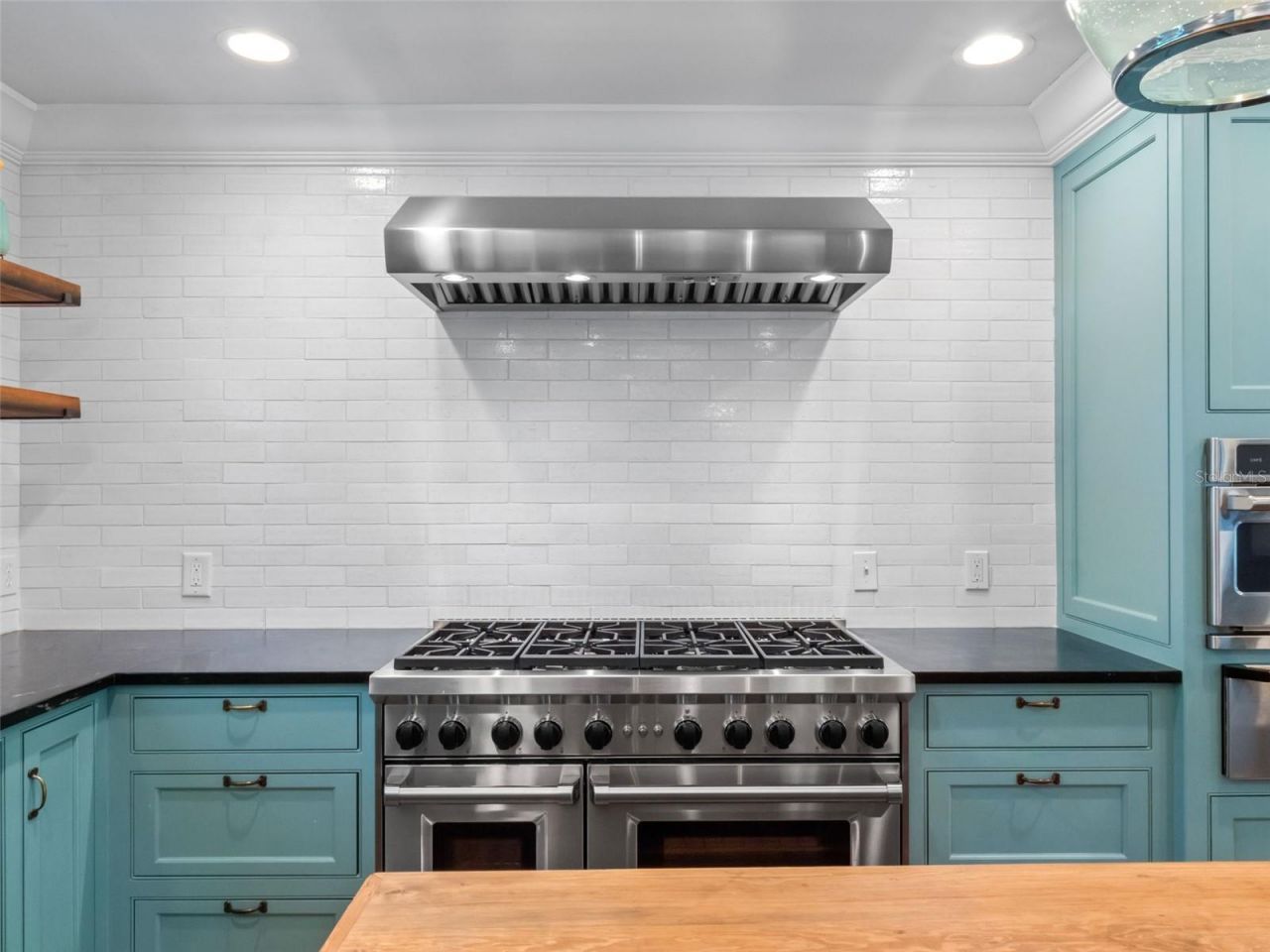 811 N Lake Adair Boulevard, Orlando, FL 32804 Photo