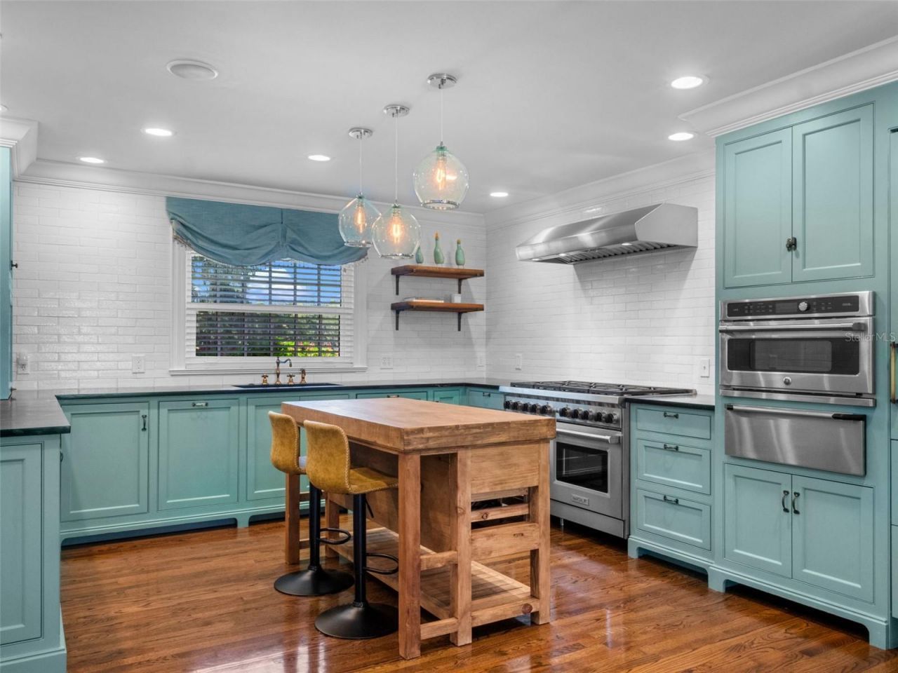 811 N Lake Adair Boulevard, Orlando, FL 32804 Photo