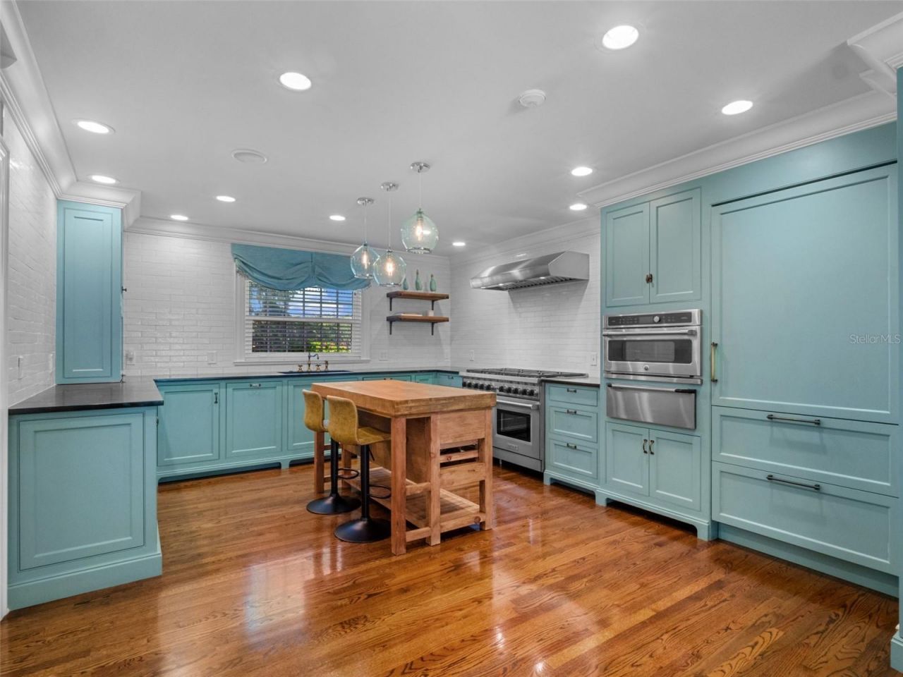 811 N Lake Adair Boulevard, Orlando, FL 32804 Photo