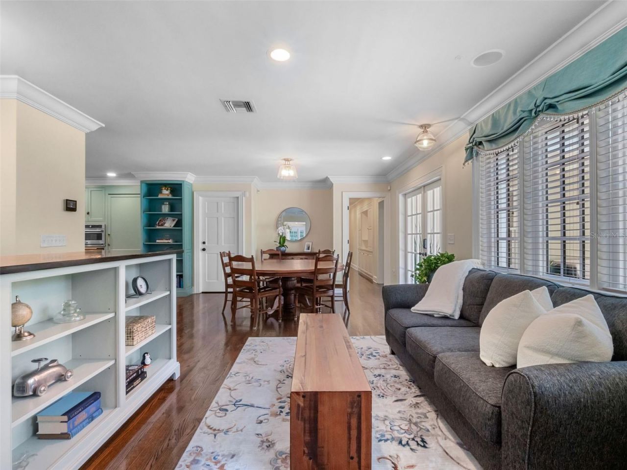 811 N Lake Adair Boulevard, Orlando, FL 32804 Photo