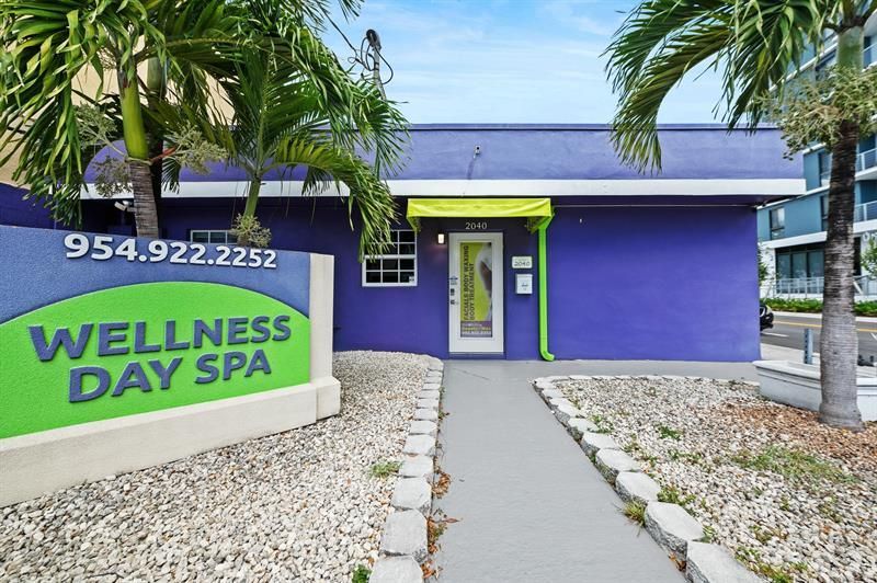 2040 N Polk Street, Hollywood, FL 33020 Photo