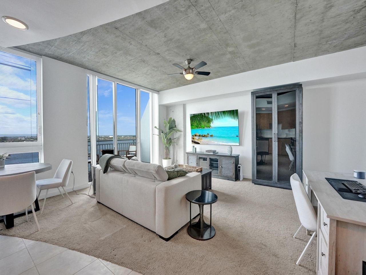 300 S Australian Avenue, Unit 1009, West Palm Beach, FL 33401 Photo