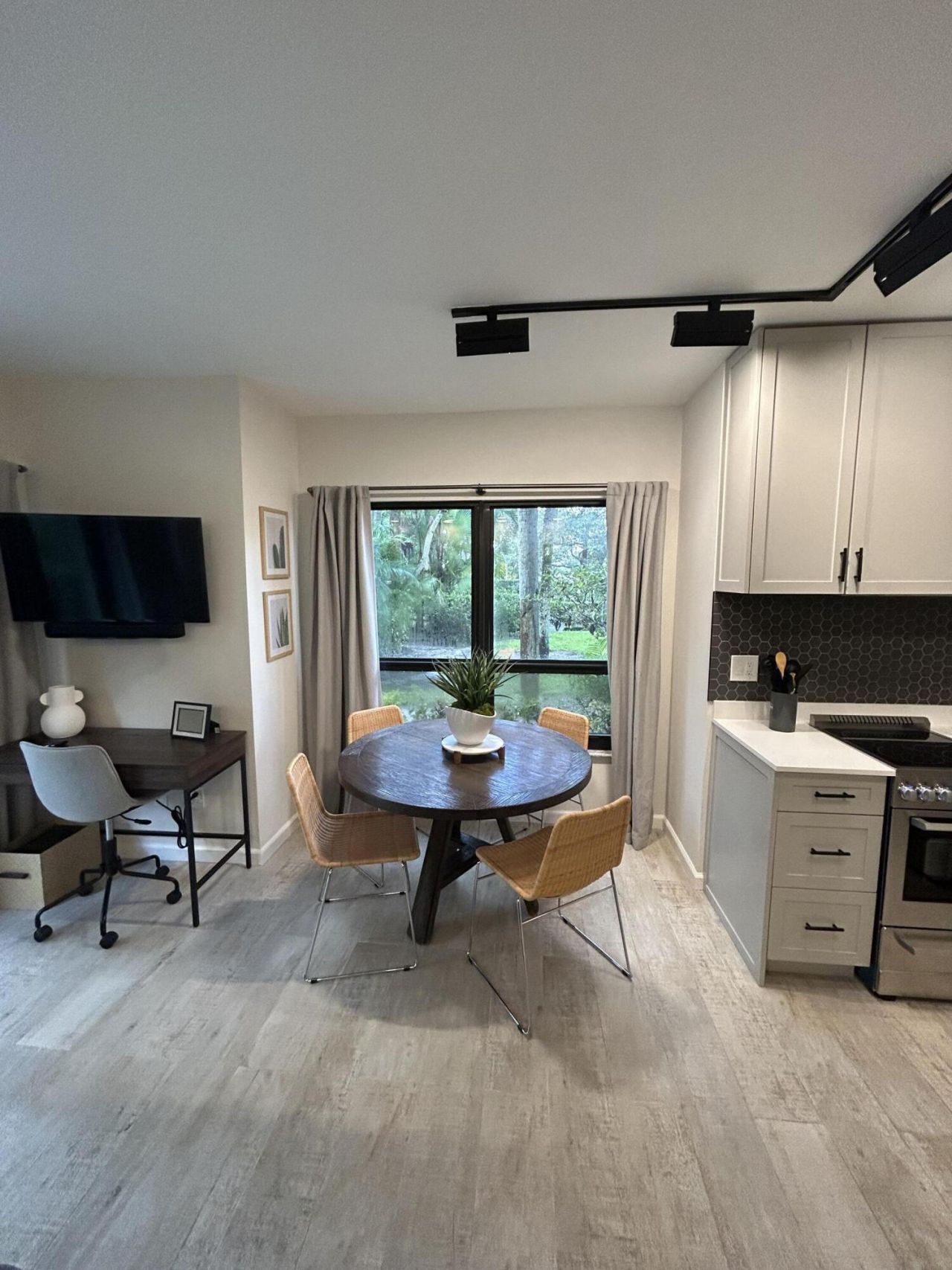 13334 Polo Club Road, Unit 203, Wellington, FL 33414 Photo