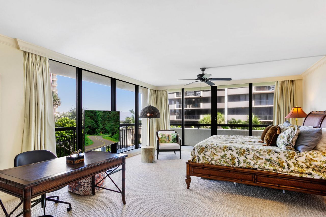 4050 N Ocean Drive, Unit 1-101, Singer Island, FL 33404 Photo