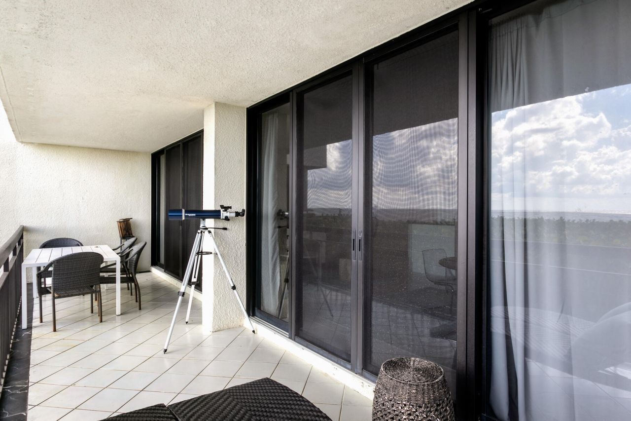 4050 N Ocean Drive, Unit 1-101, Singer Island, FL 33404 Photo