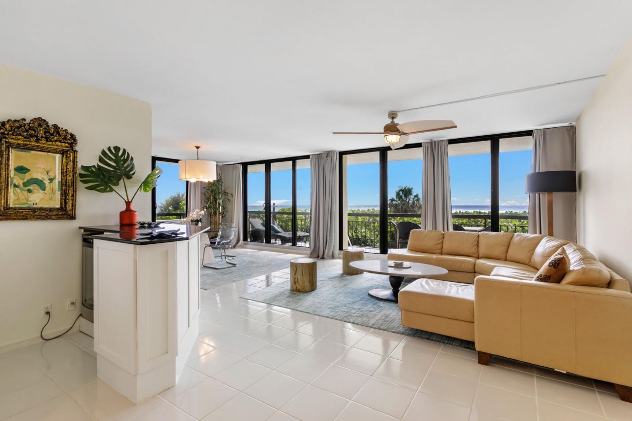 4050 N Ocean Drive, Unit 1-101, Singer Island, FL 33404 Photo