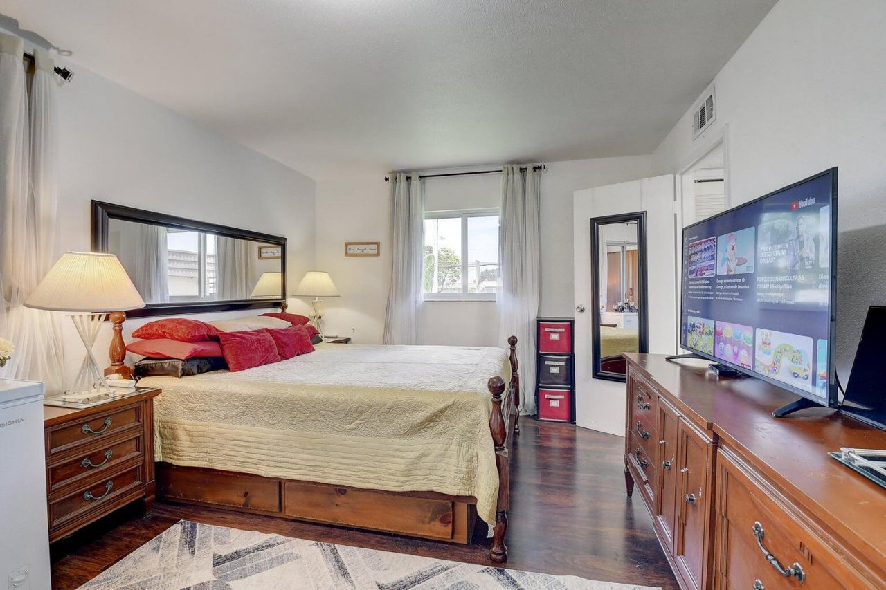 123 Saxony C, Delray Beach, FL 33446 Photo