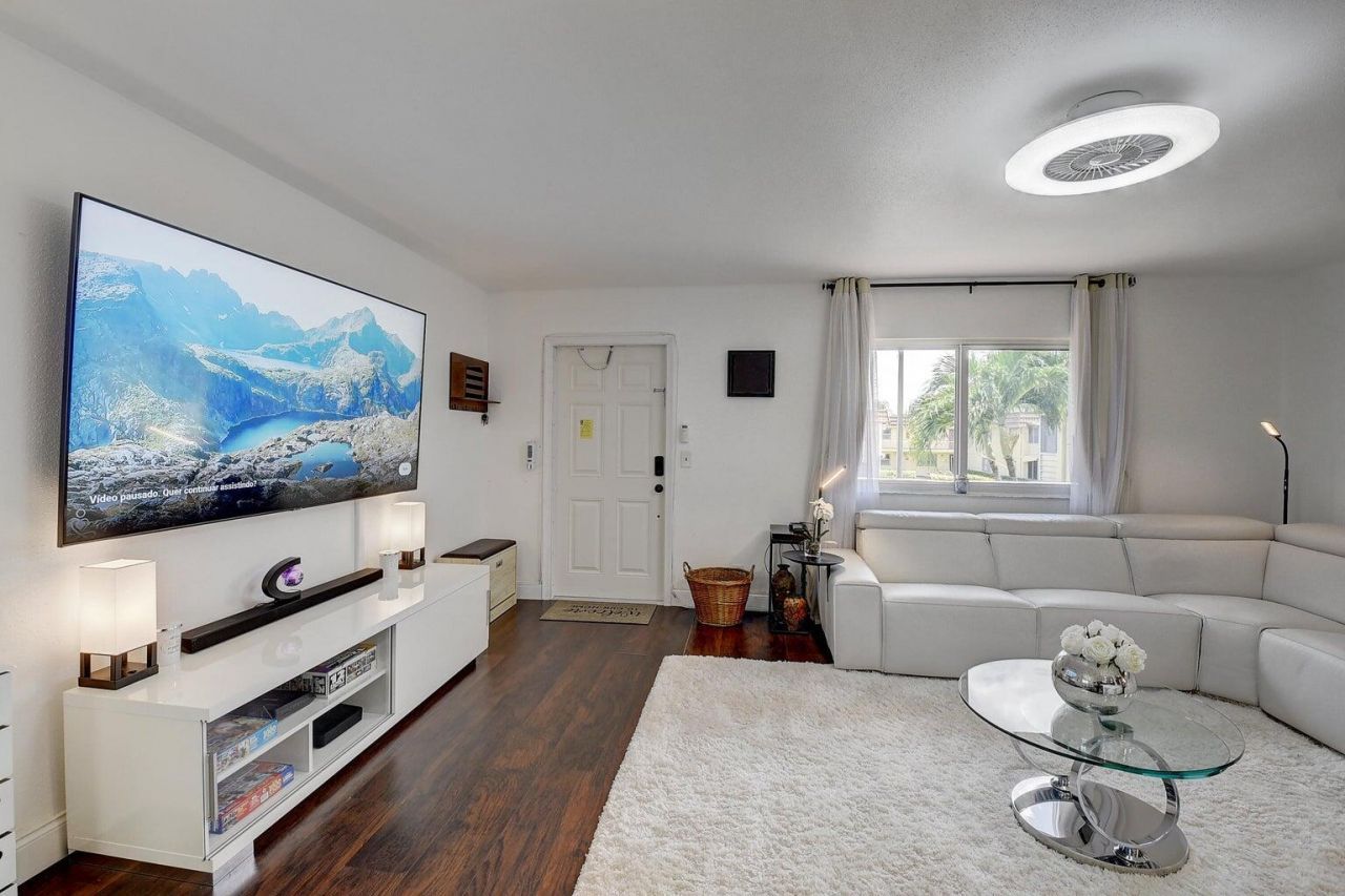 123 Saxony C, Delray Beach, FL 33446 Photo
