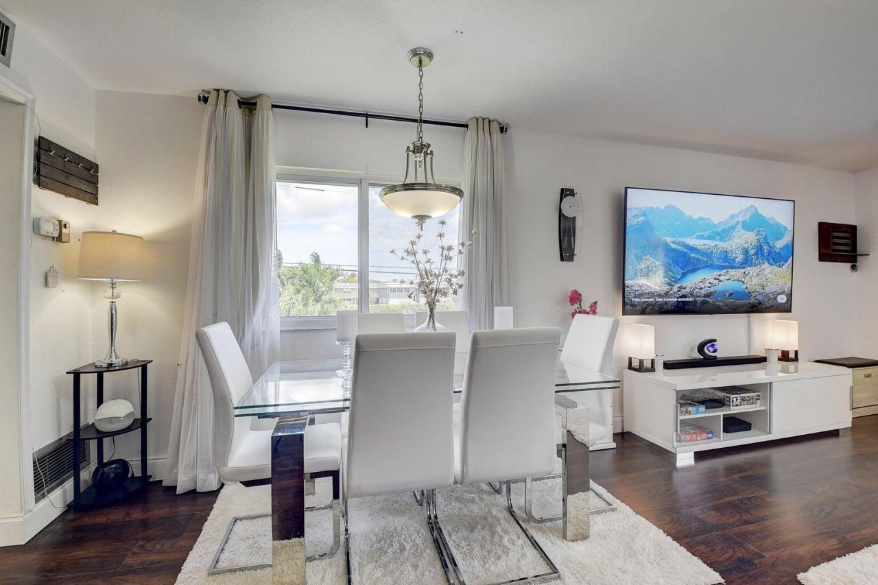 123 Saxony C, Delray Beach, FL 33446 Photo