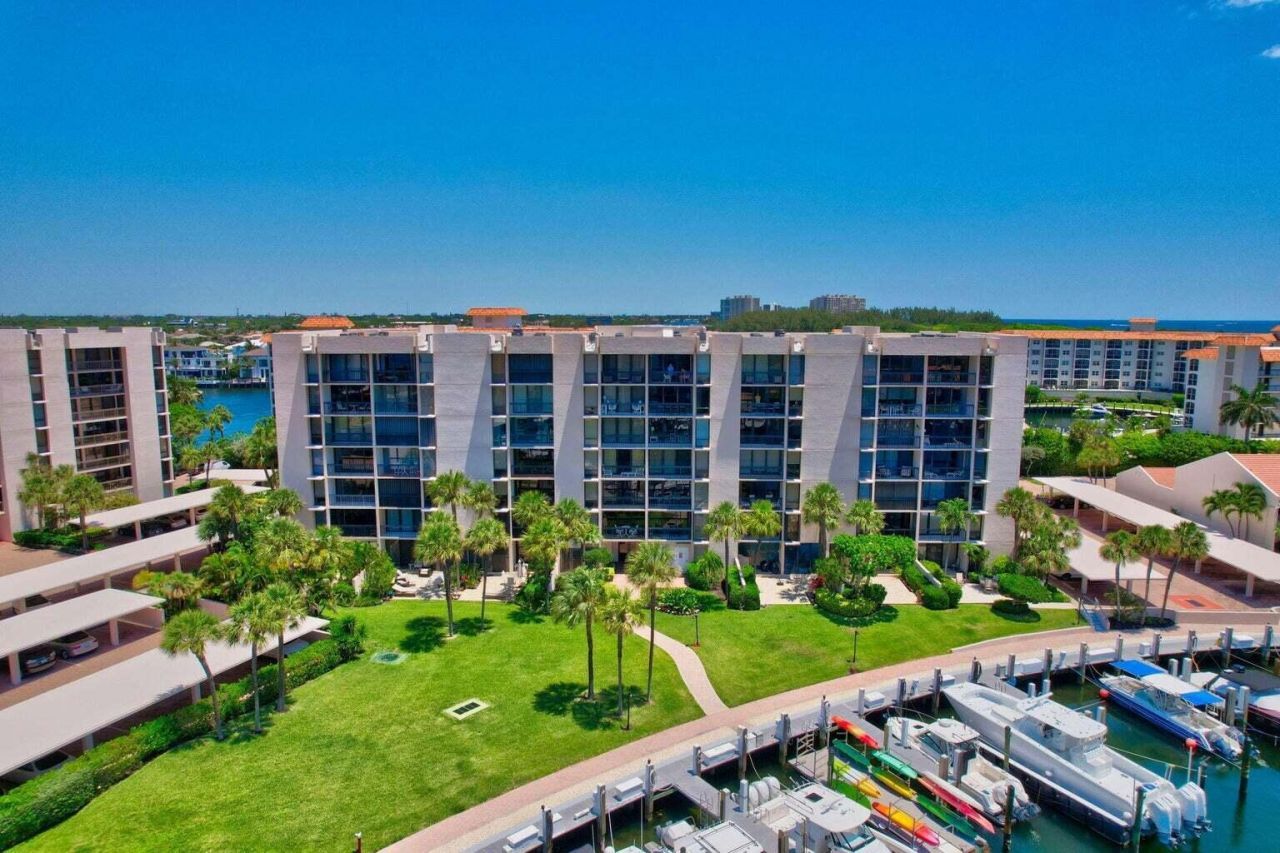2707 N Ocean Boulevard, Unit D205, Boca Raton, FL 33431 Photo
