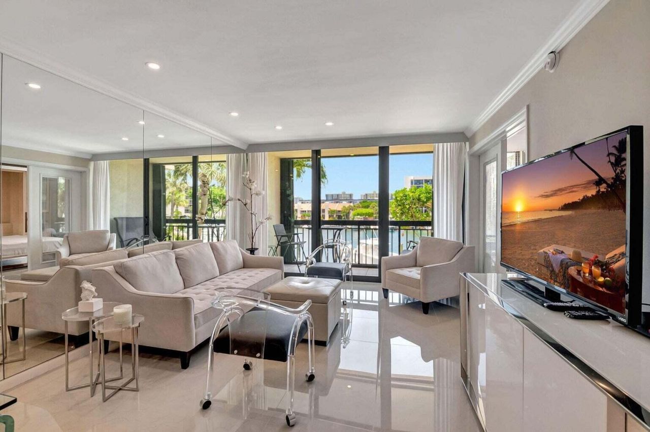 2707 N Ocean Boulevard, Unit D205, Boca Raton, FL 33431 Photo