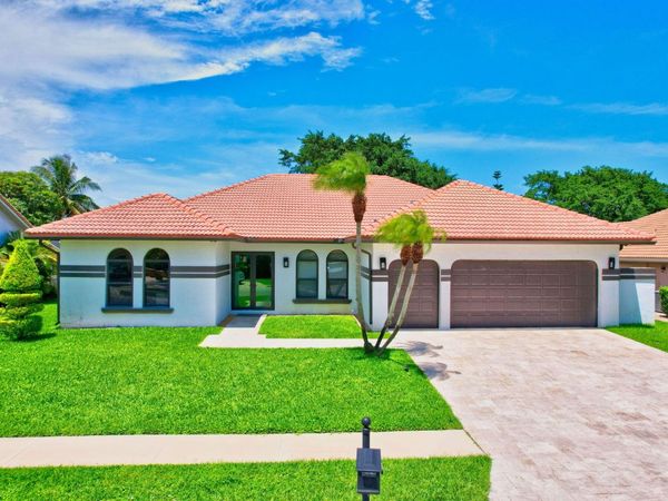 10099 Canoe Brook Circle, Boca Raton, FL 33498