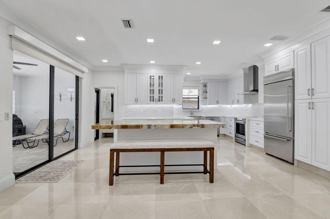 10099 Canoe Brook Circle, Boca Raton, FL 33498 Photo