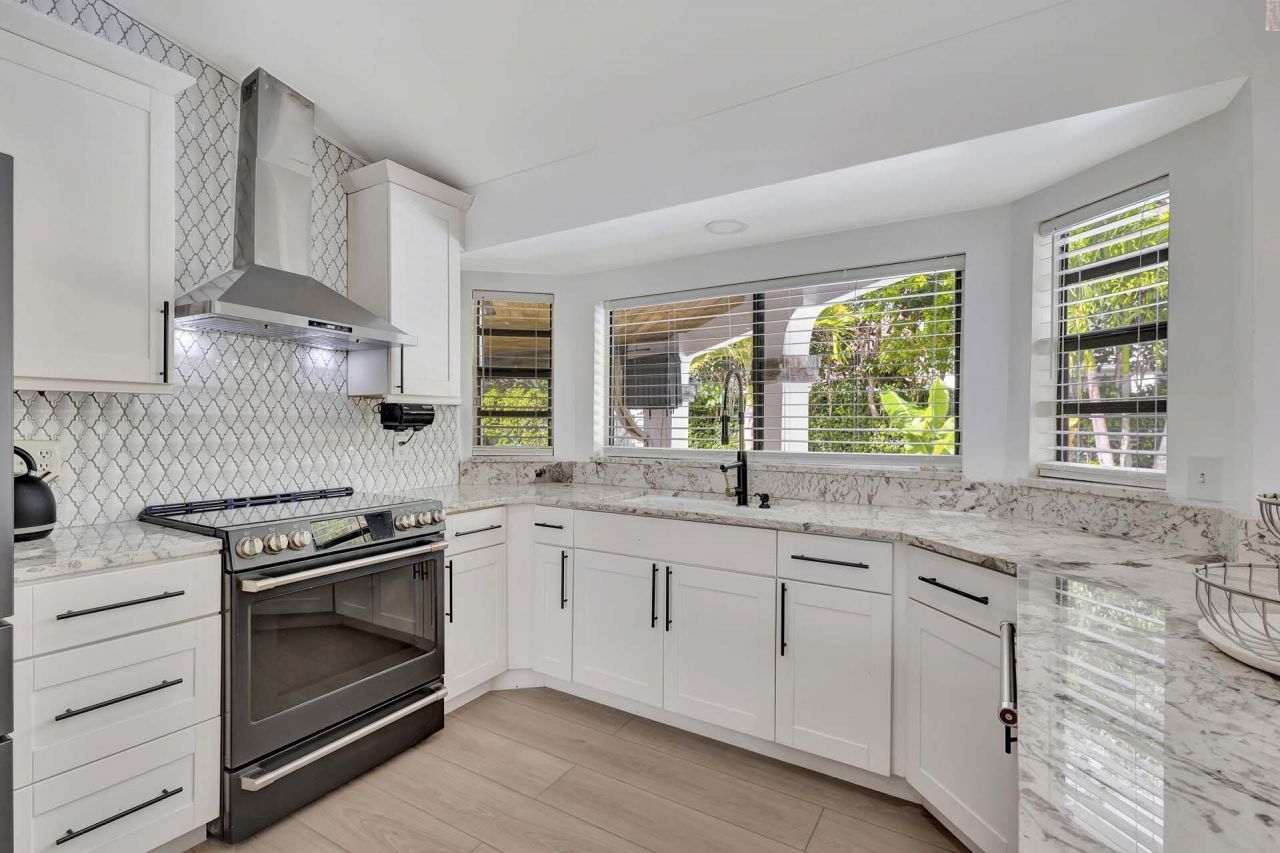 1915 Newhaven Avenue, Wellington, FL 33414 Photo