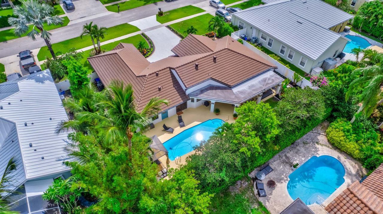 1915 Newhaven Avenue, Wellington, FL 33414 Photo