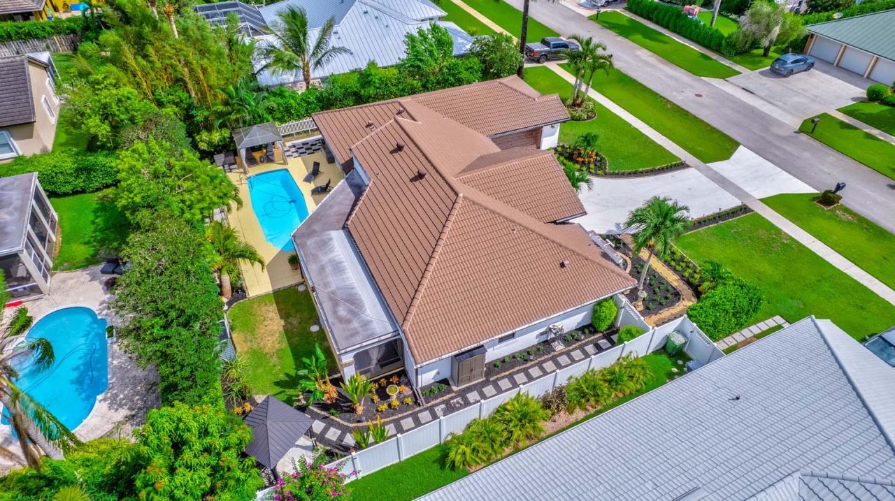 1915 Newhaven Avenue, Wellington, FL 33414 Photo